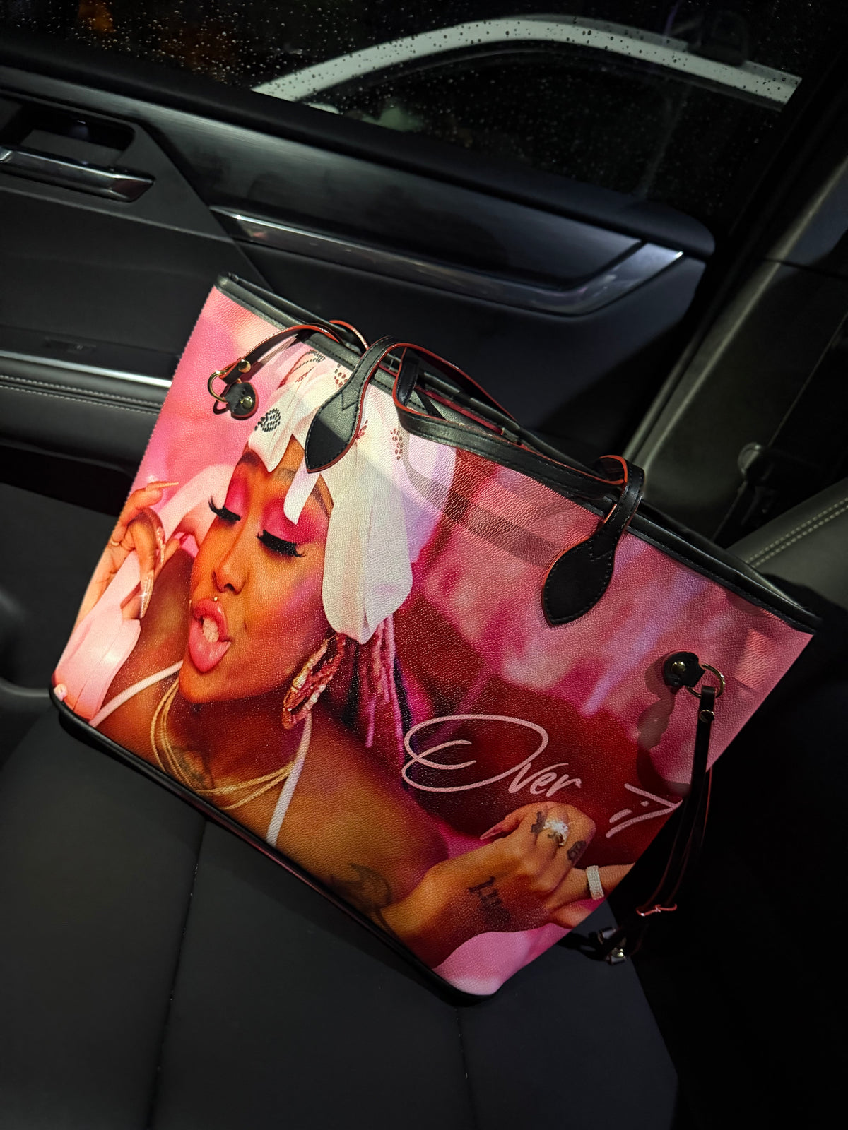 Tote bags