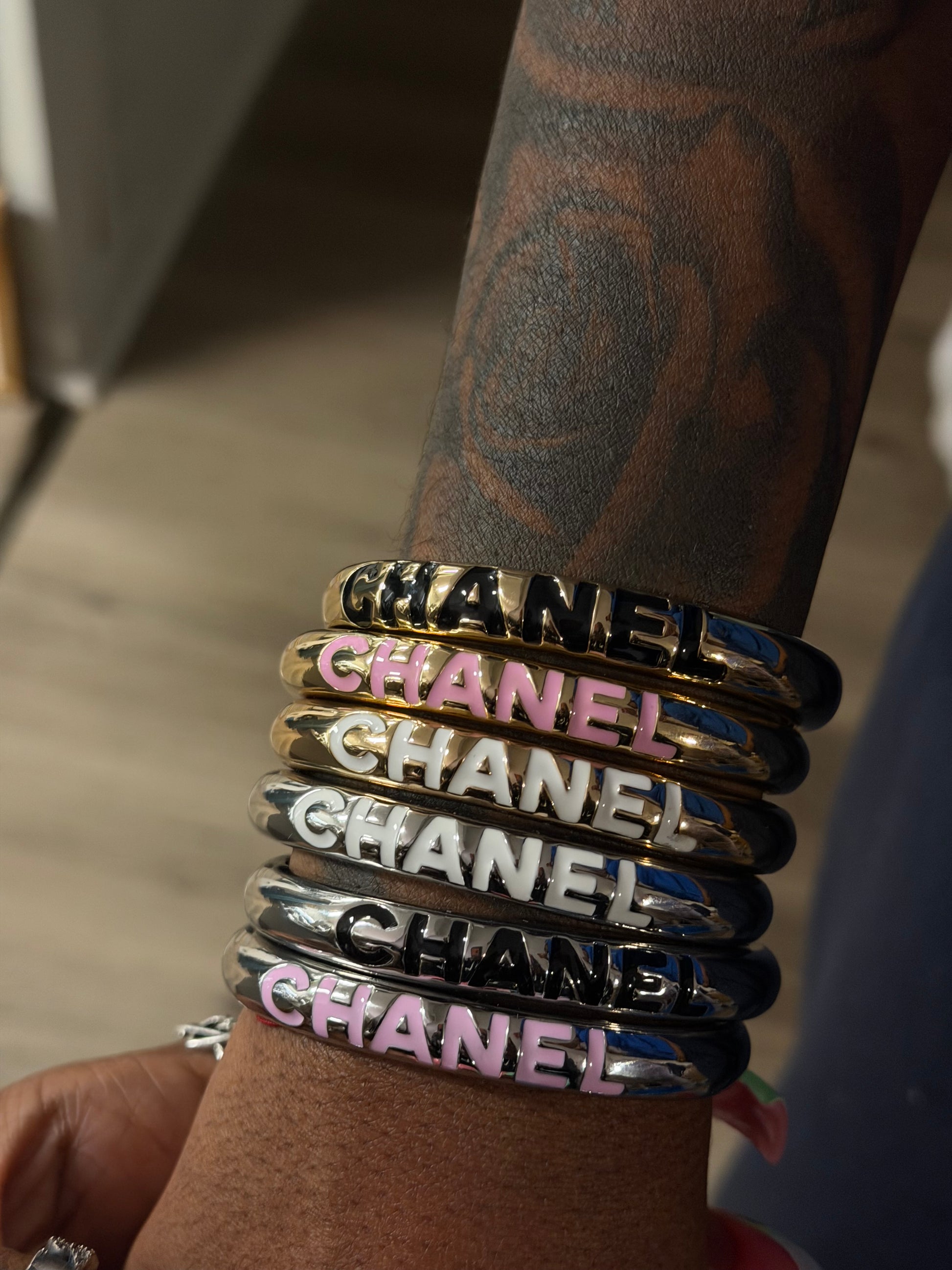 Cc color bangle