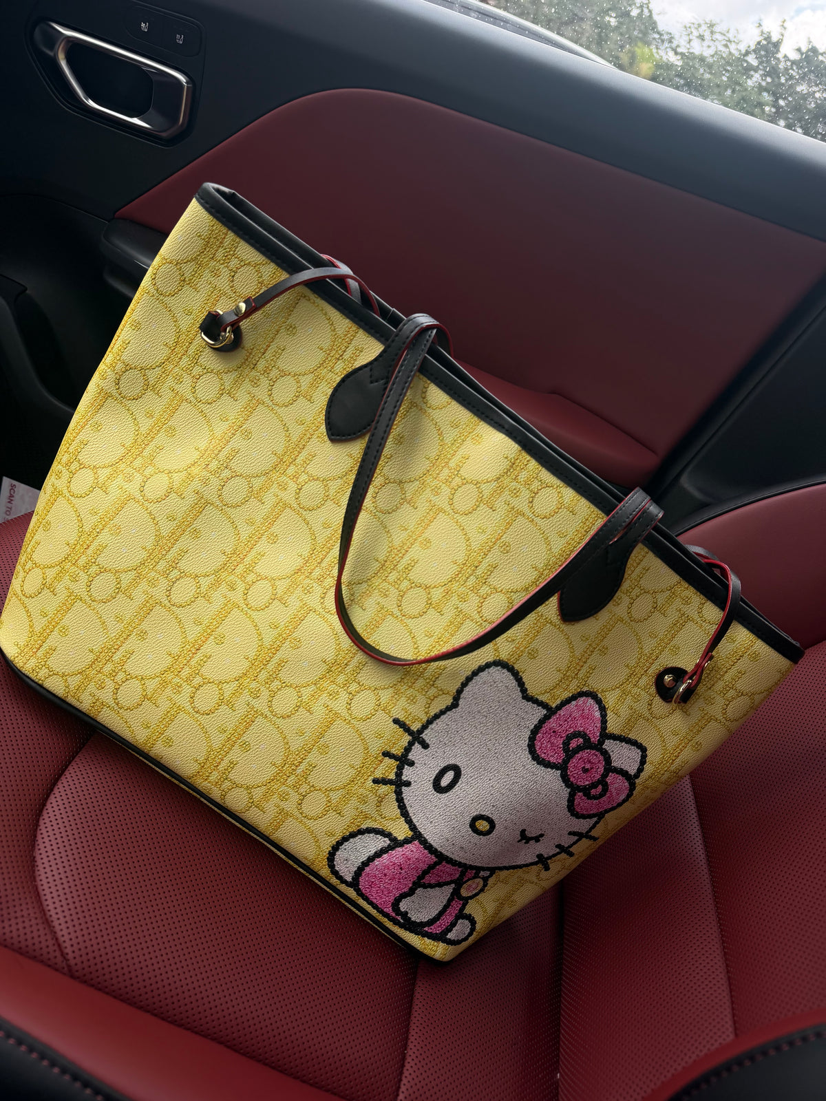 Tote bags