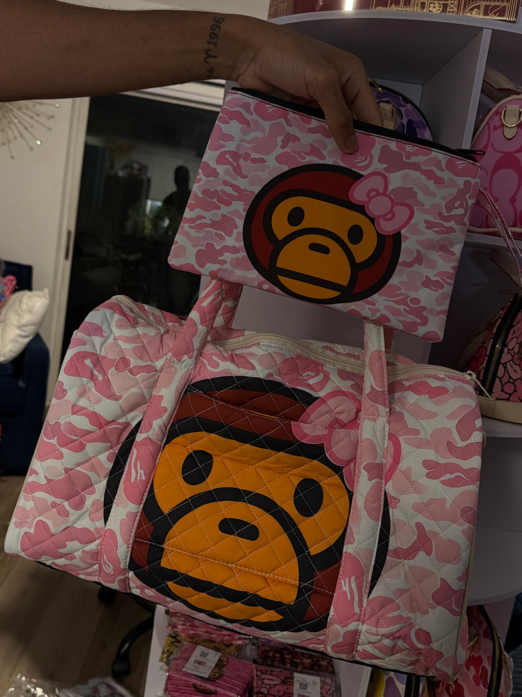 Duffle bags ( only duffle bag )