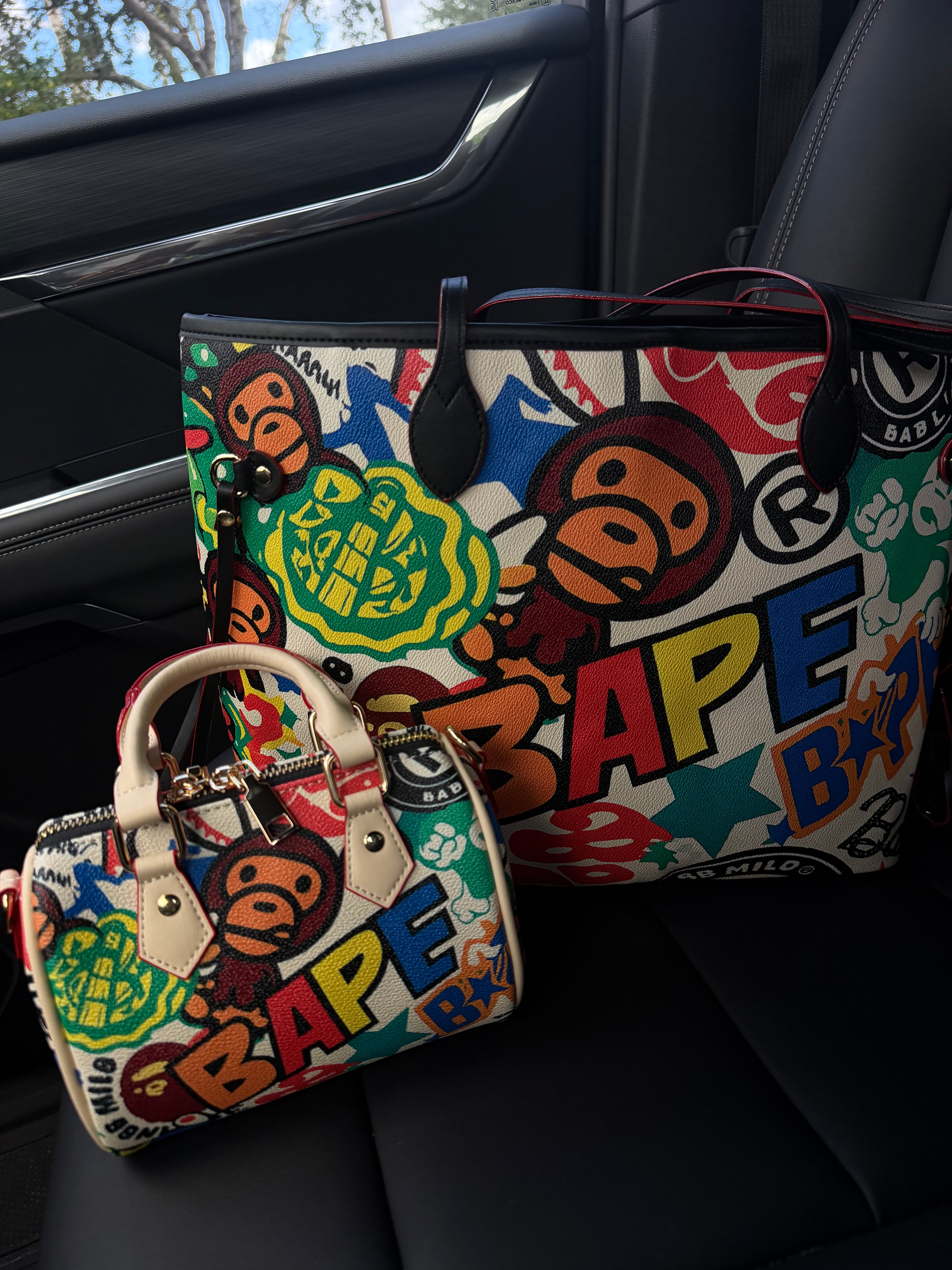 Tote bags