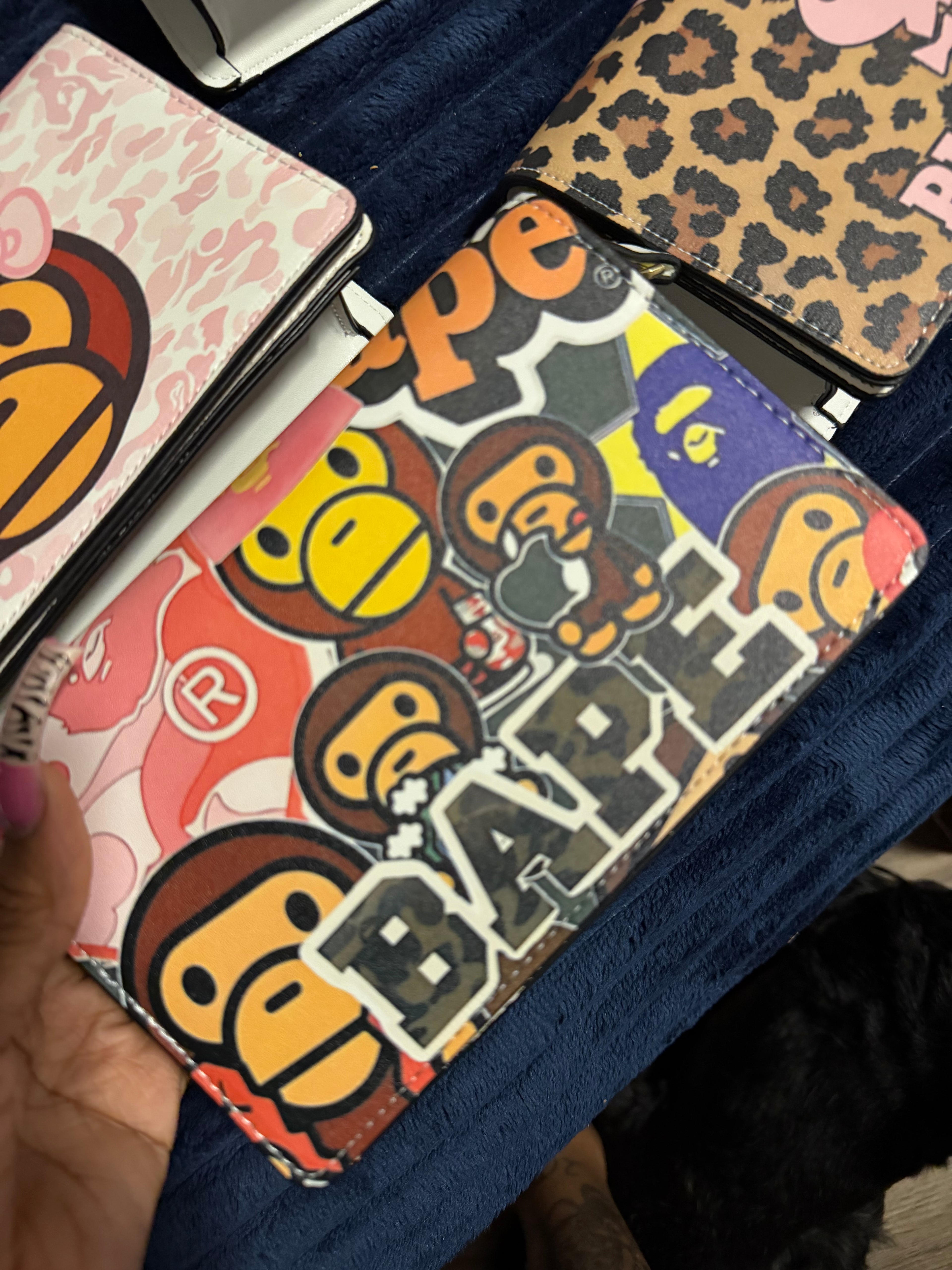 Cross body custom bags
