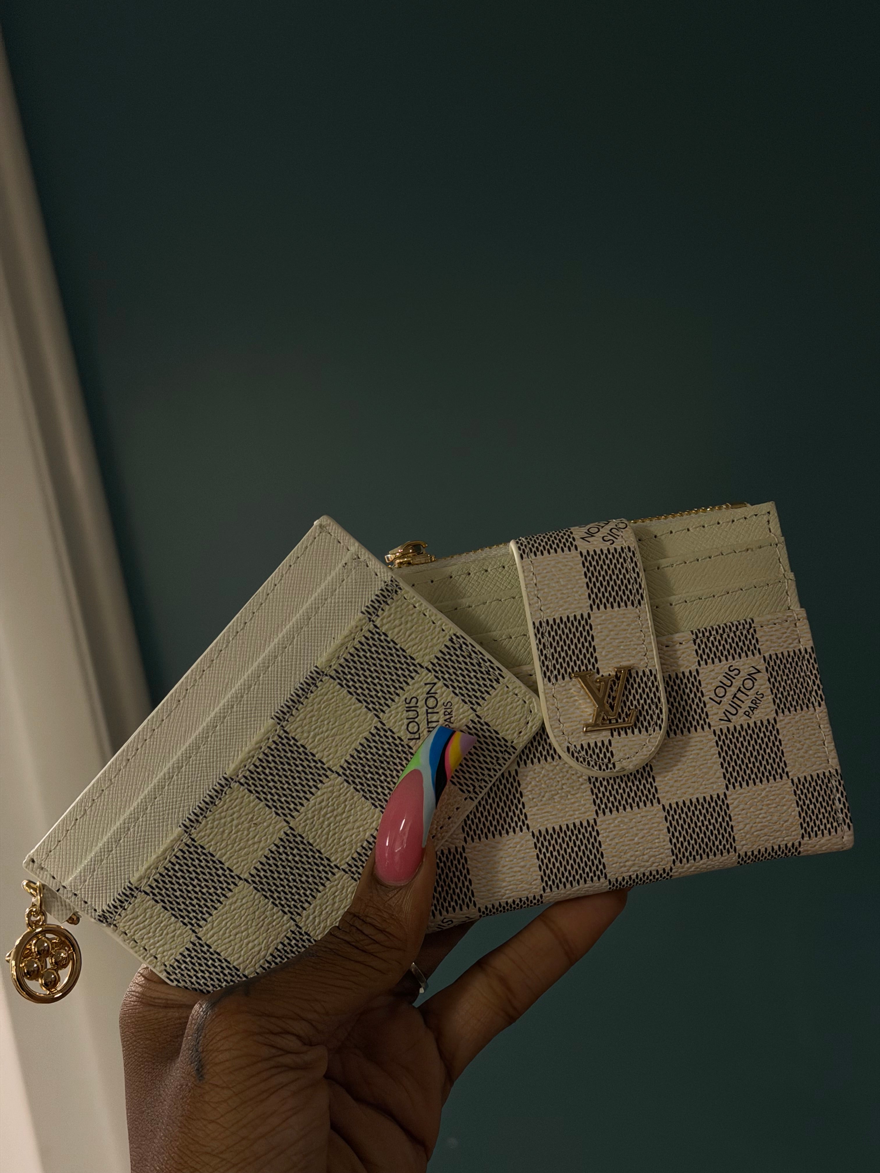 LV wallet set