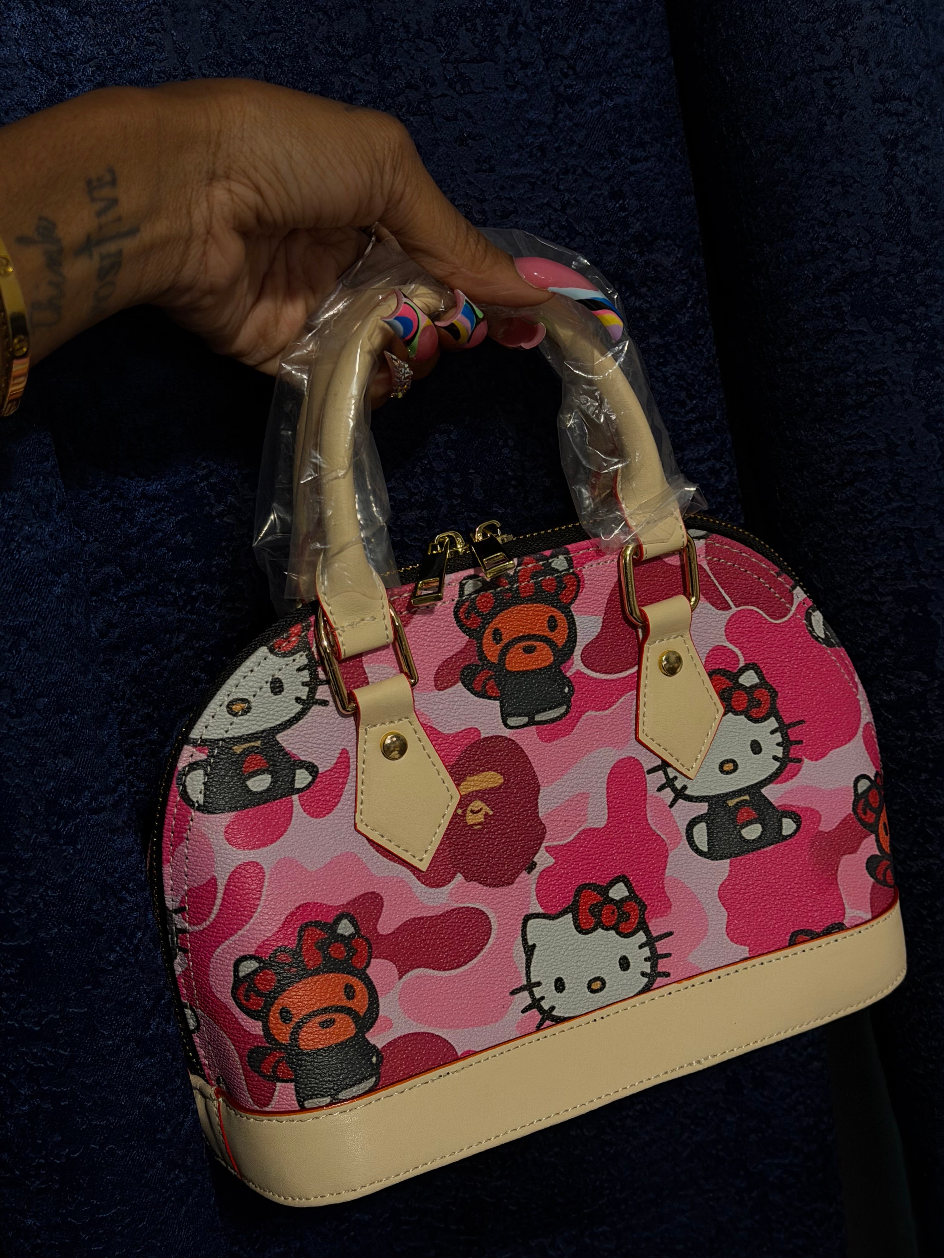 Shell bag ( strap included)