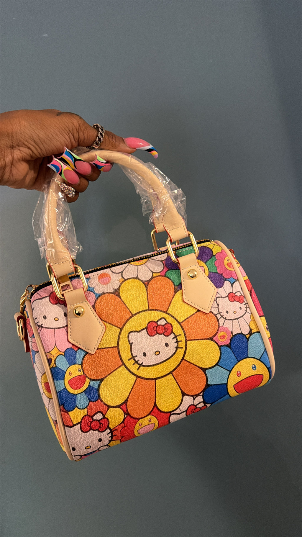 Small pillow bags ( comes with a strap )