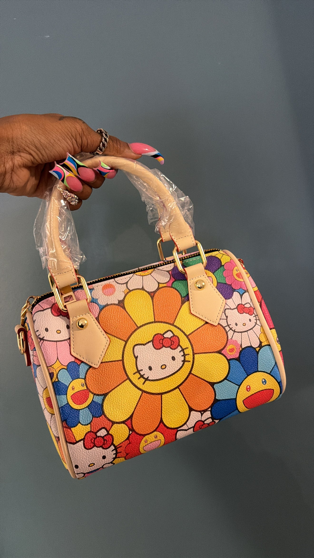 Small pillow bags ( comes with a strap )