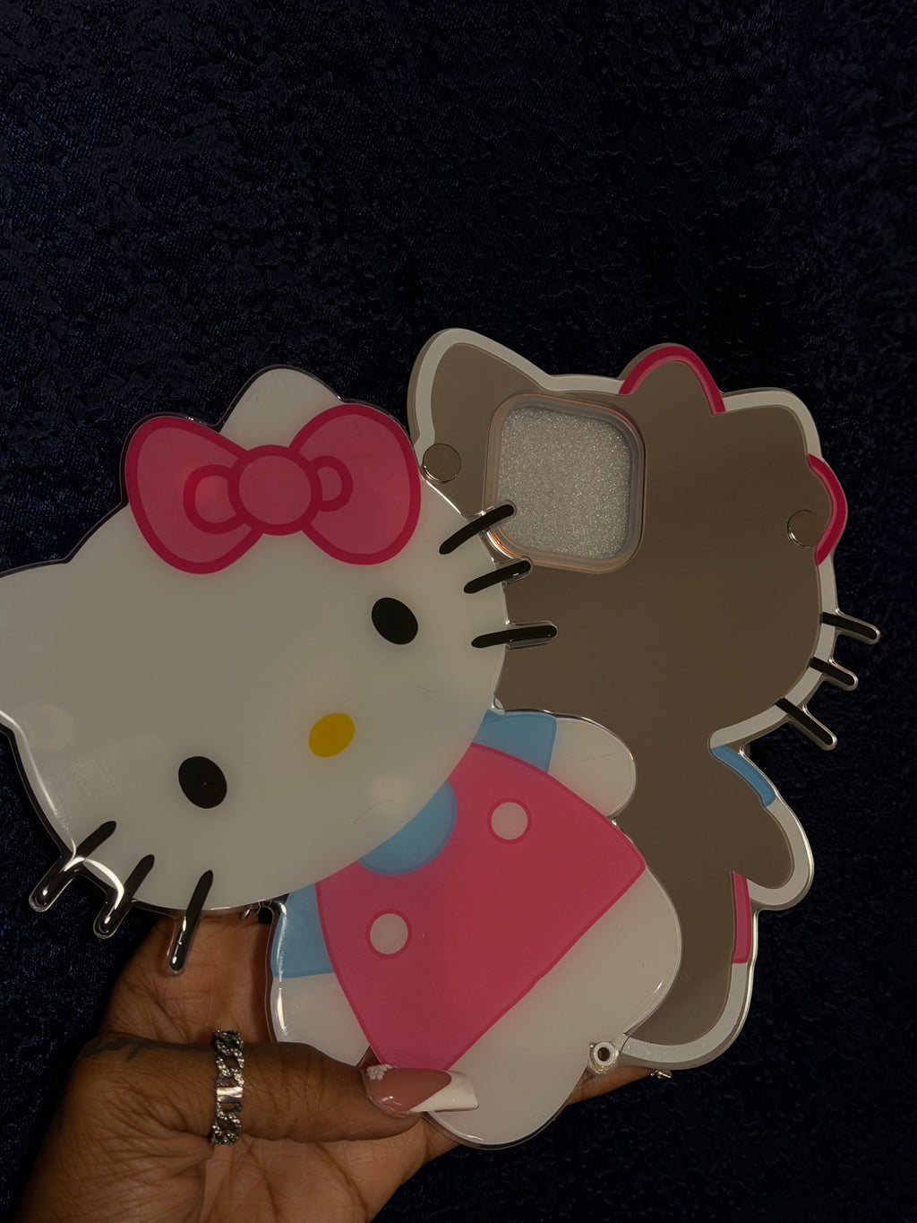Hello kitty mirror case