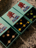 Clover leaf sets