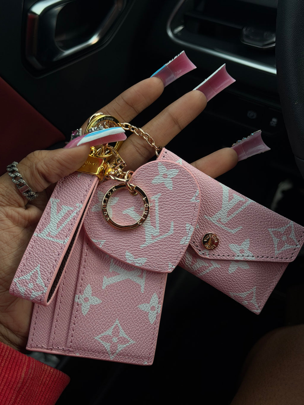 4 piece lv keychain