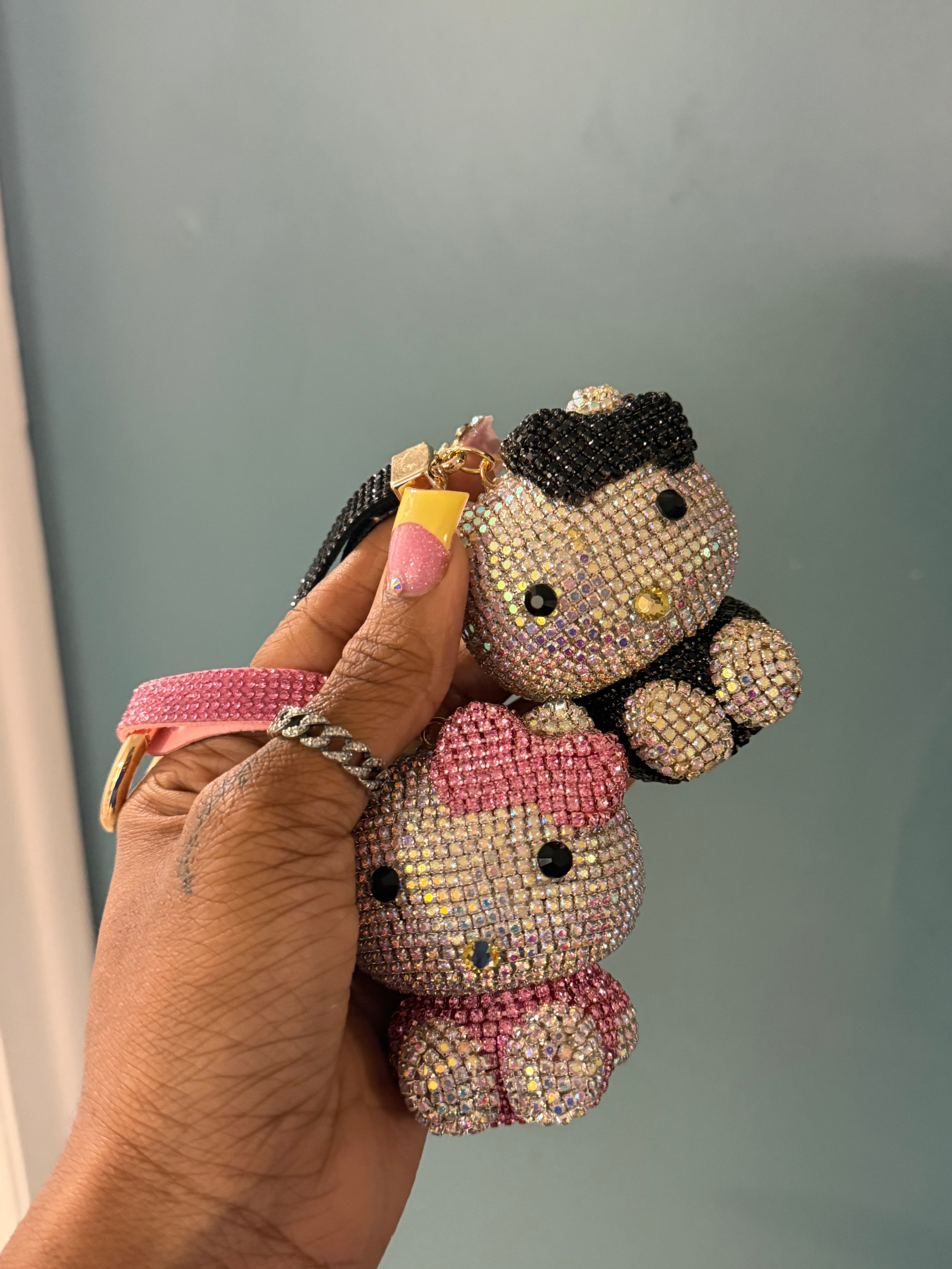Big Hk Diamond keychain