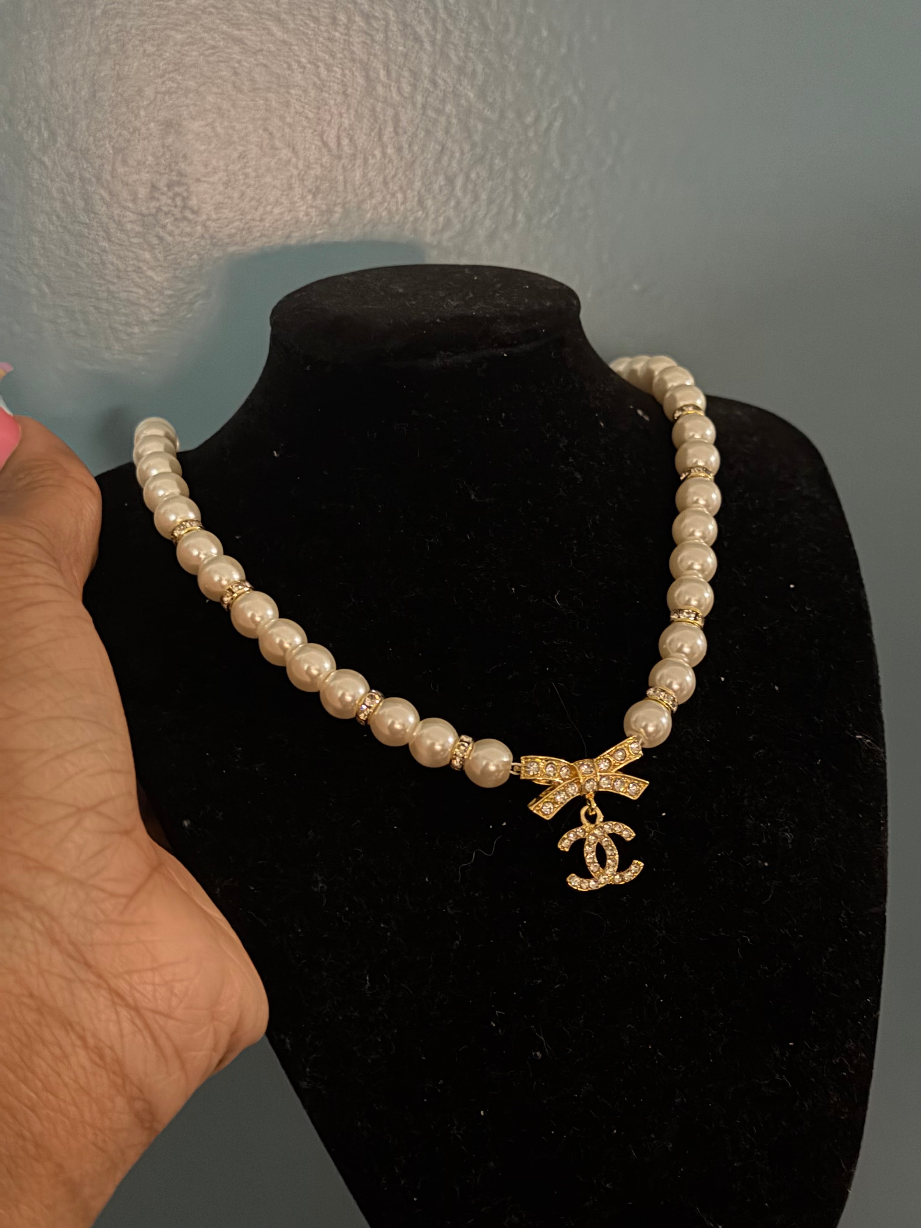 Cc pearl necklace