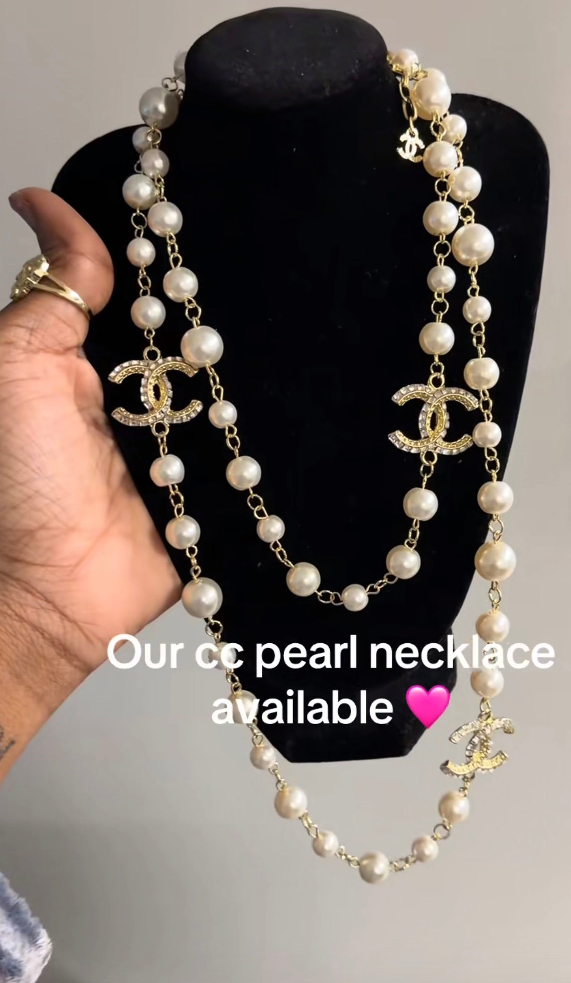 Cc pearl necklace