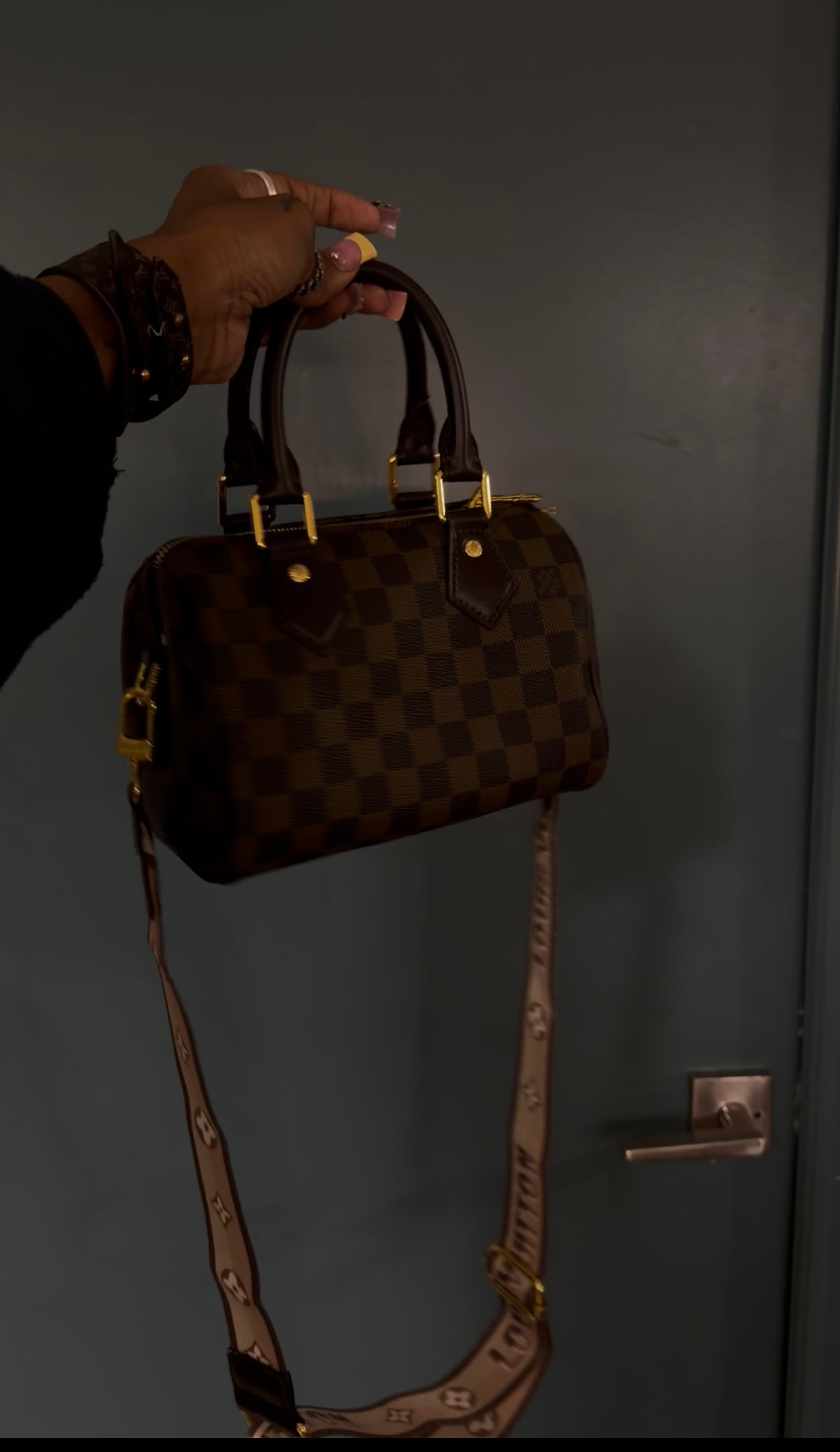 Brown box speedy