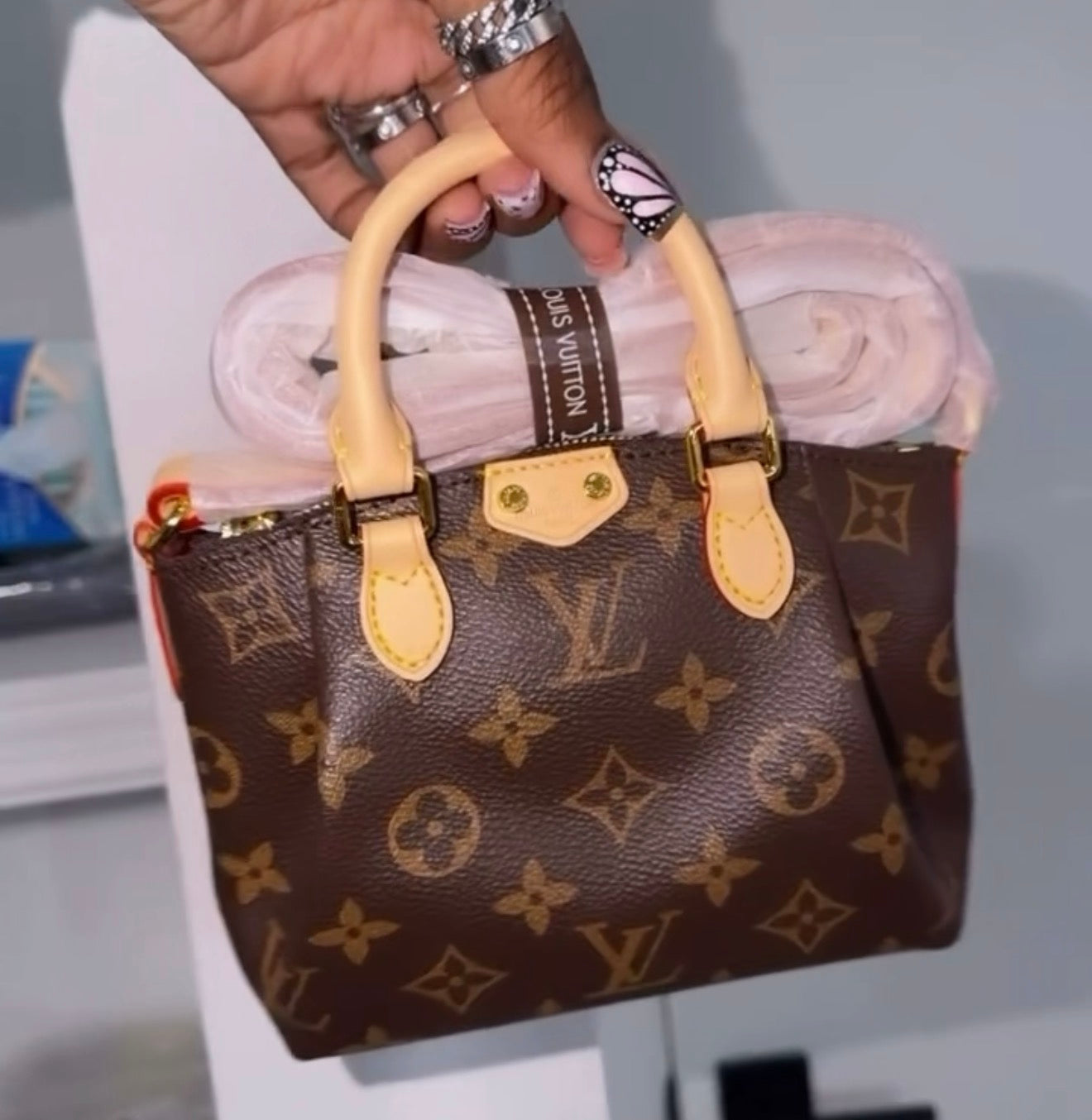 Lv ruffle bag