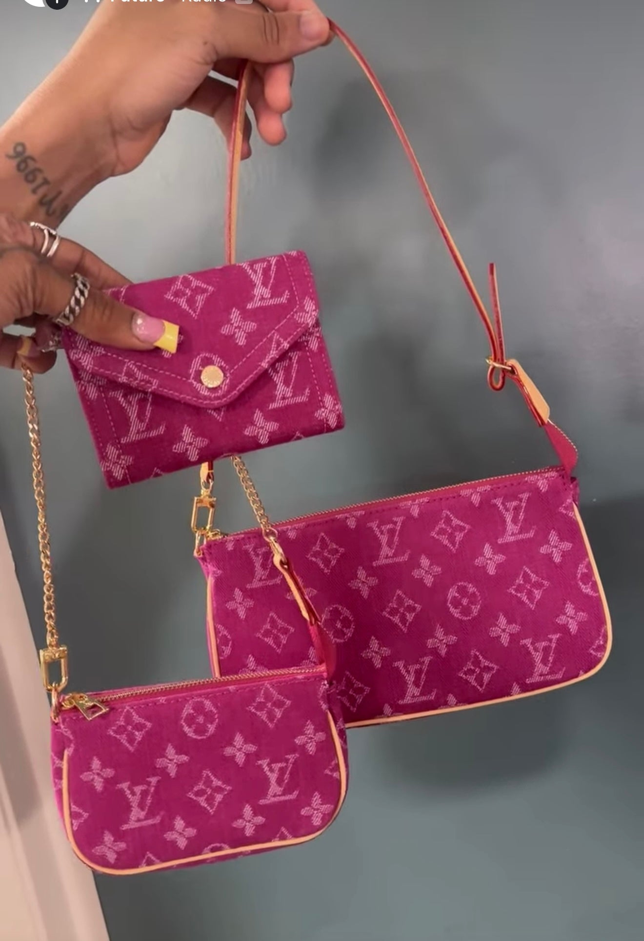 Pink shoulder bag (mini )