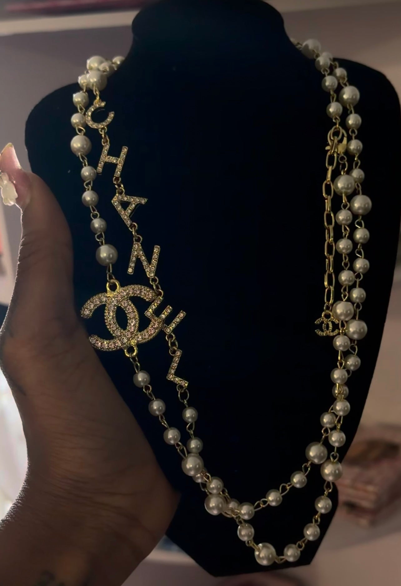 Cc deluxe pearl necklace