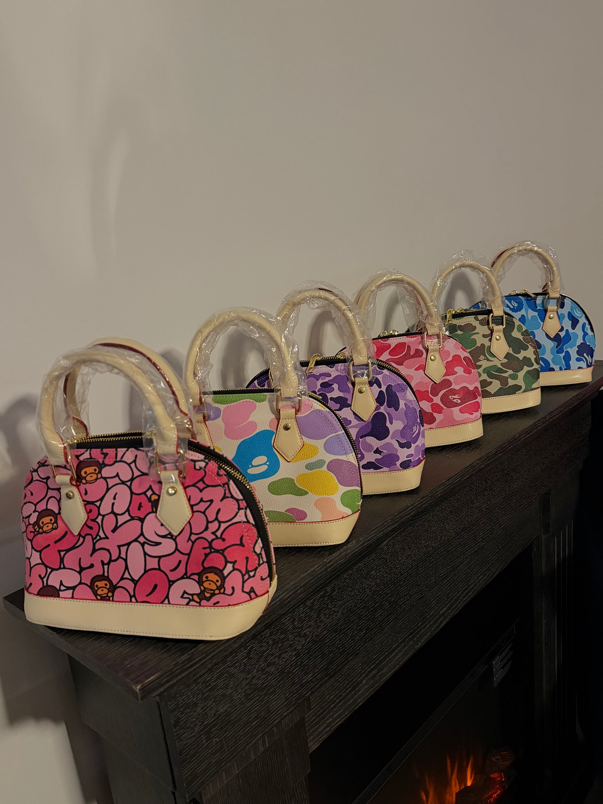 Shell bag ( strap included)