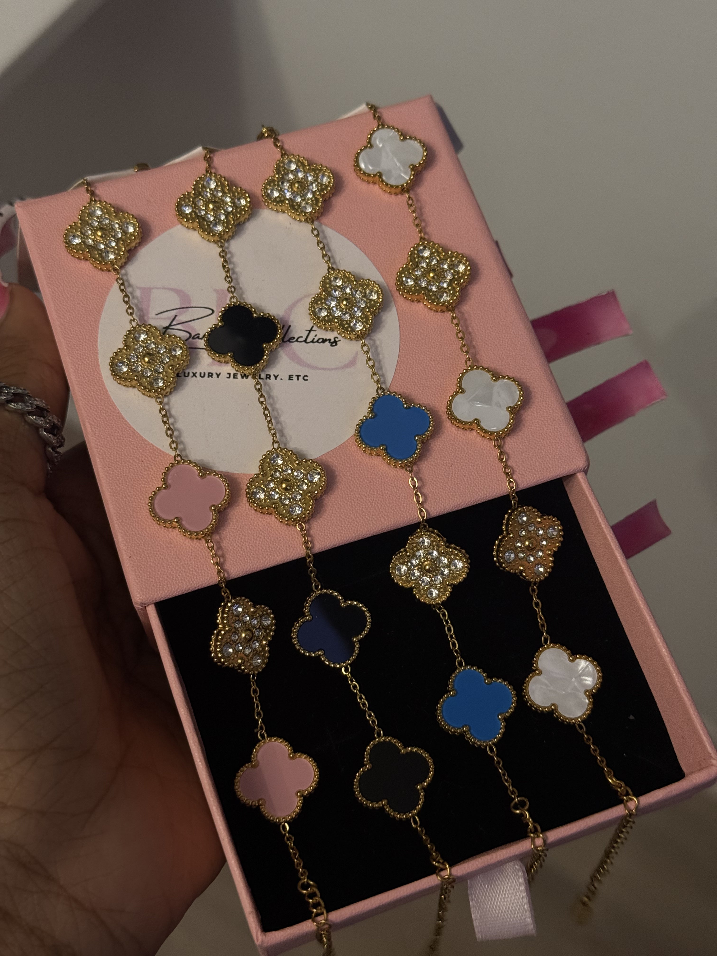Double deluxe clover leaf bracelets
