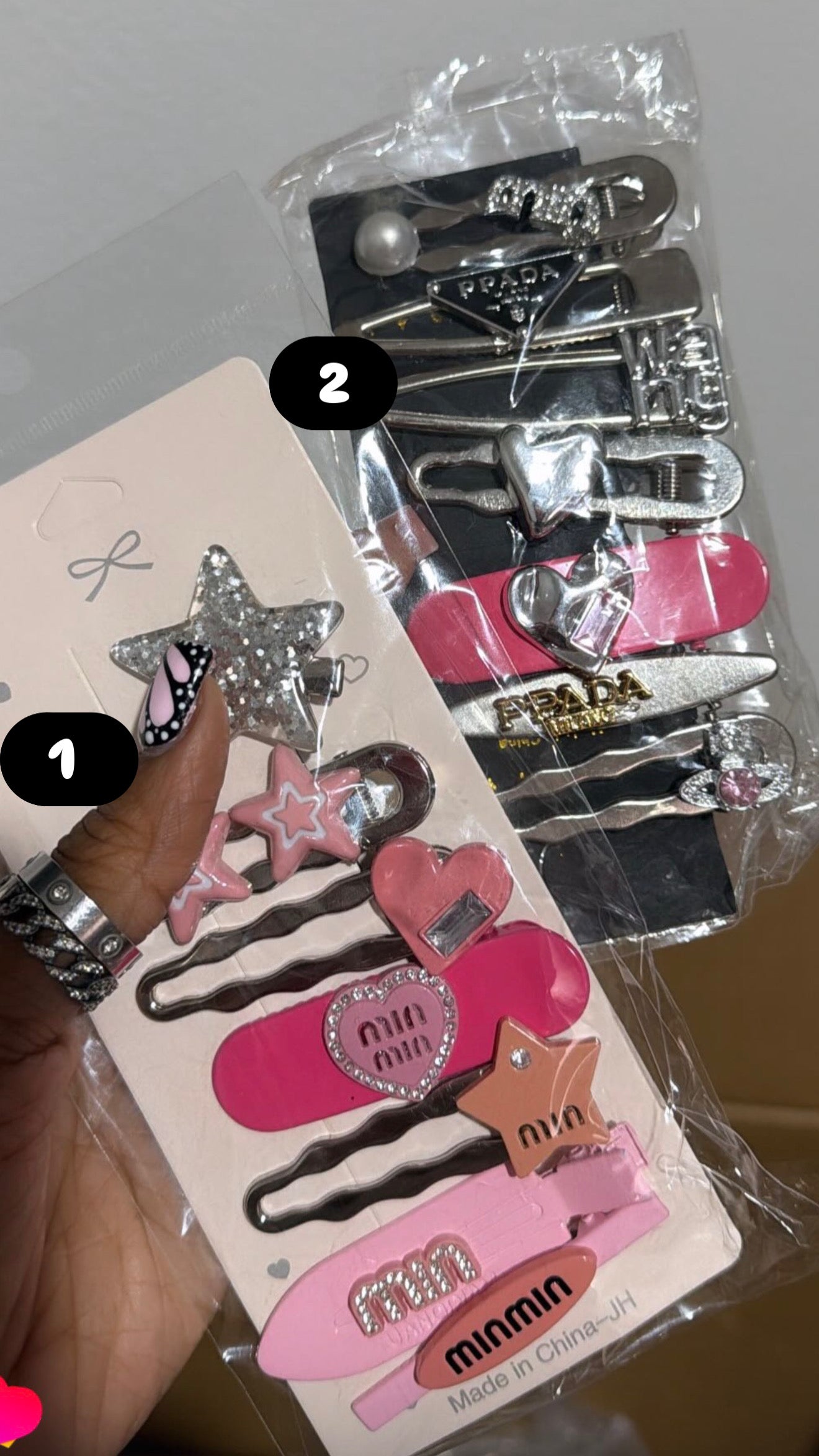 Hair pins