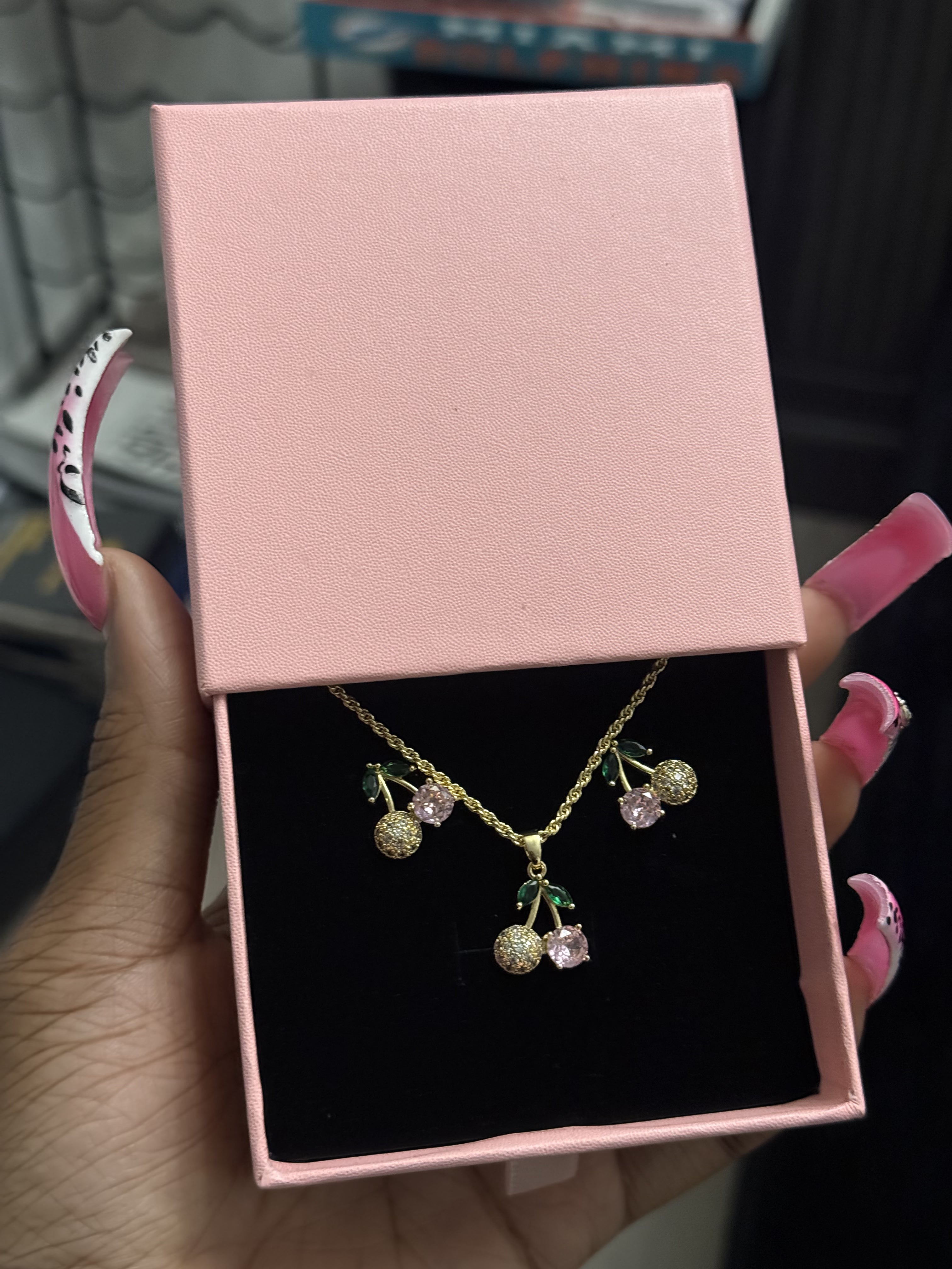 Pink cherry set