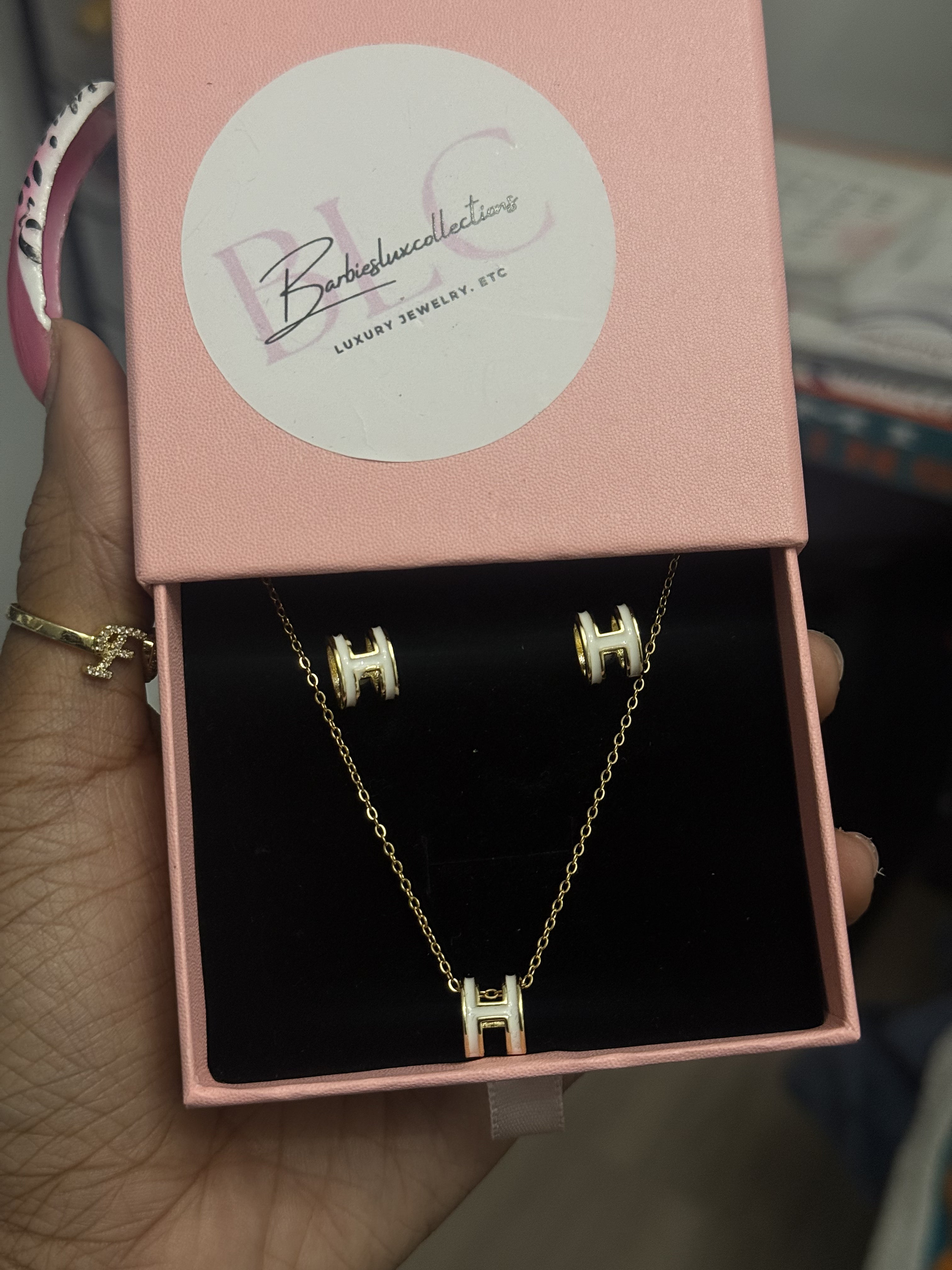Hermes set