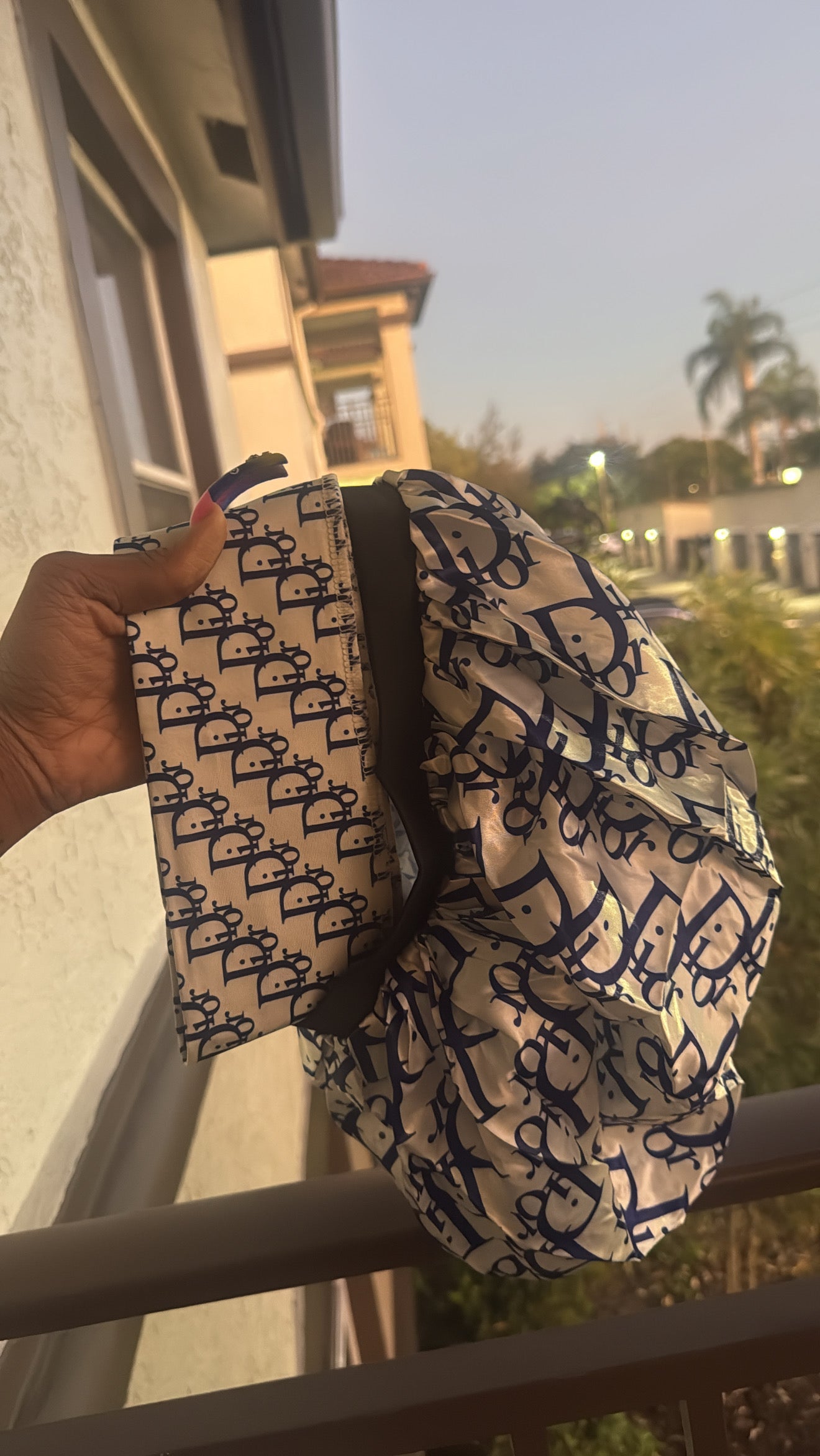 Designer bonnets sets