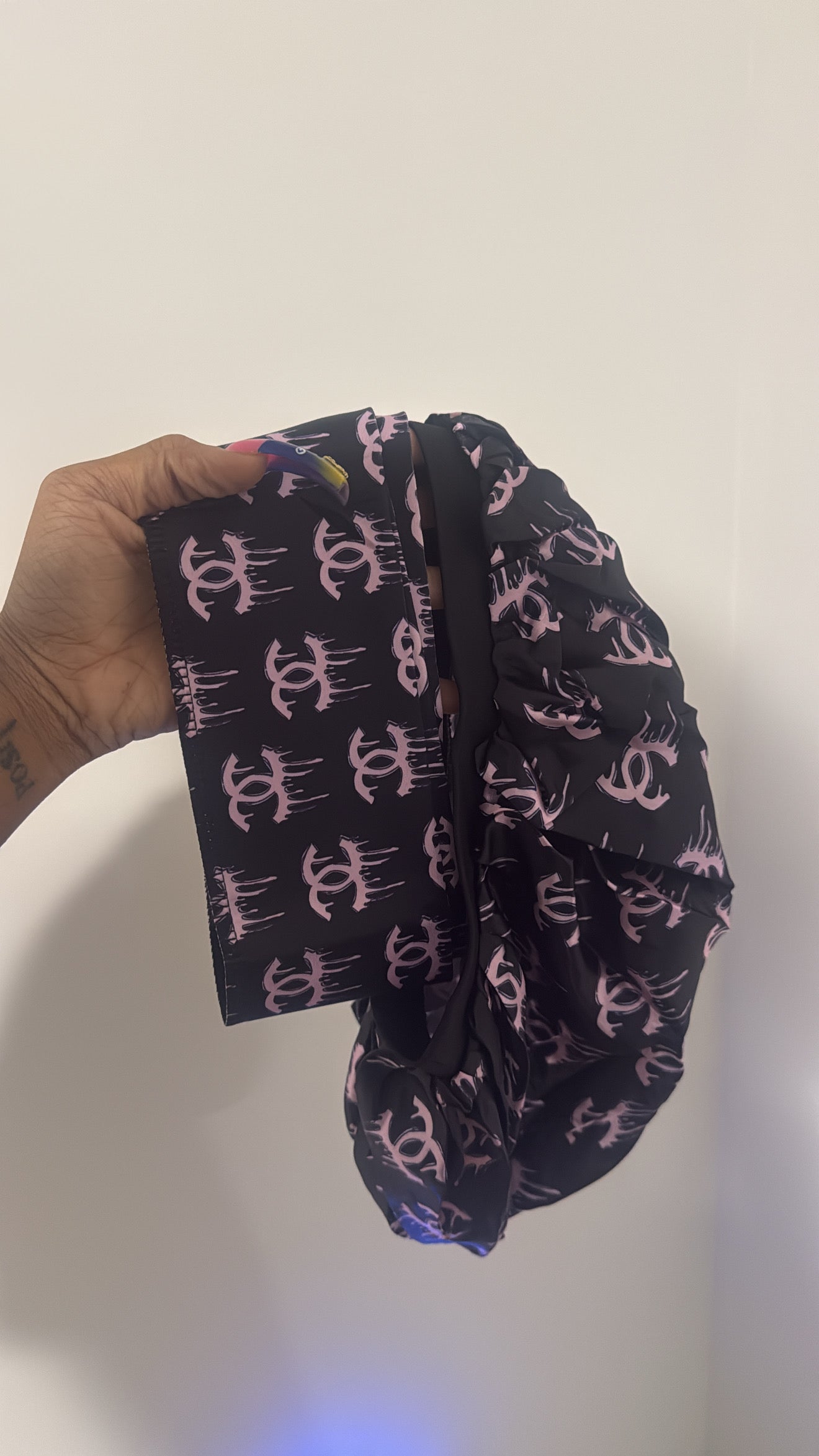 Designer bonnets sets