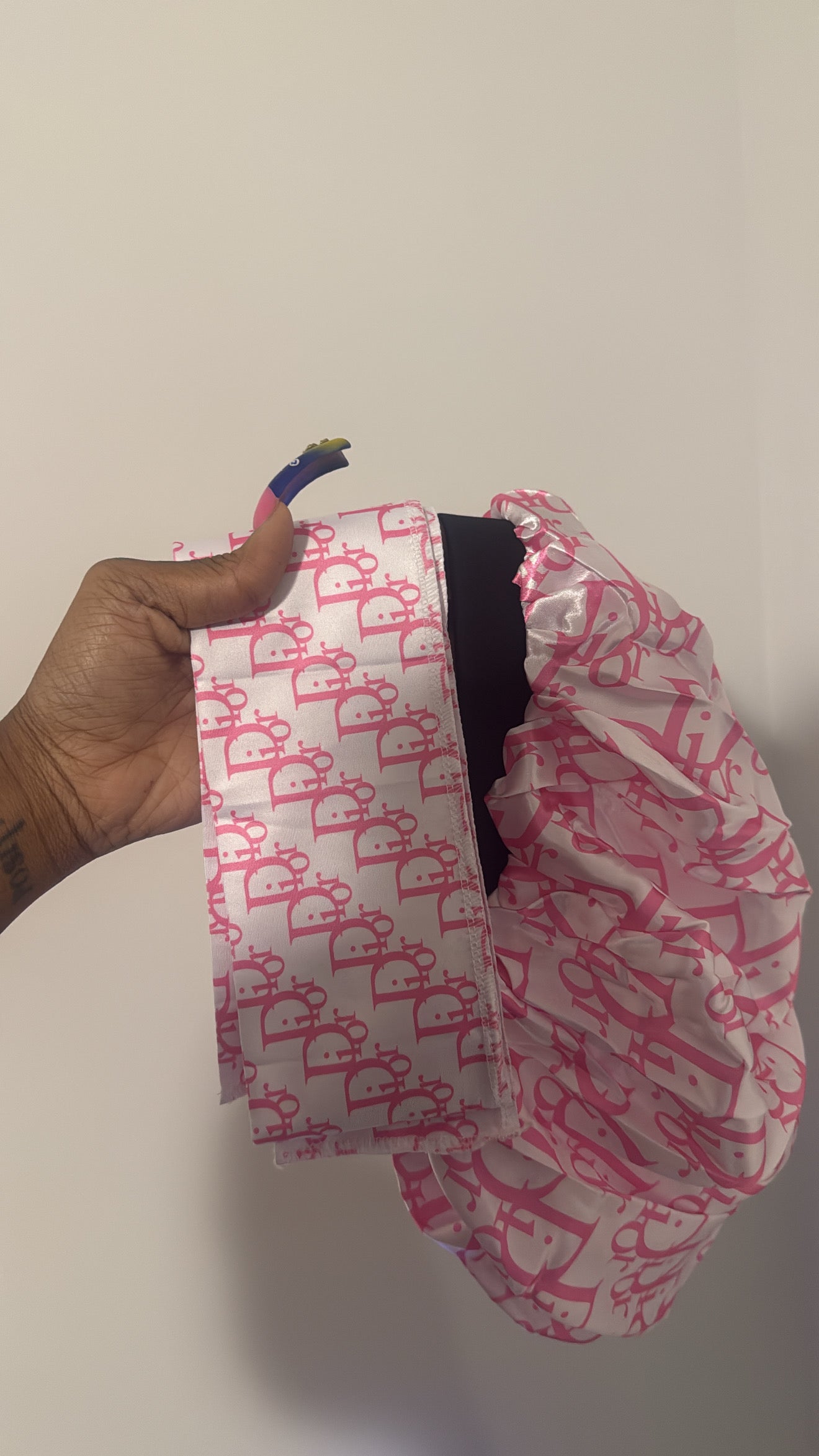 Designer bonnets sets